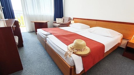 Hotel room - all rooms are sea side