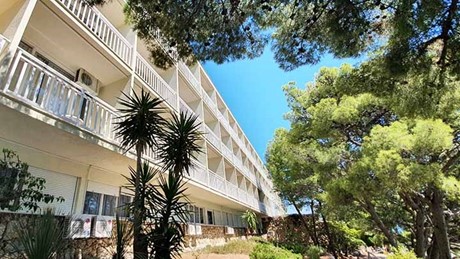 Hotel_All_Inclusive Light